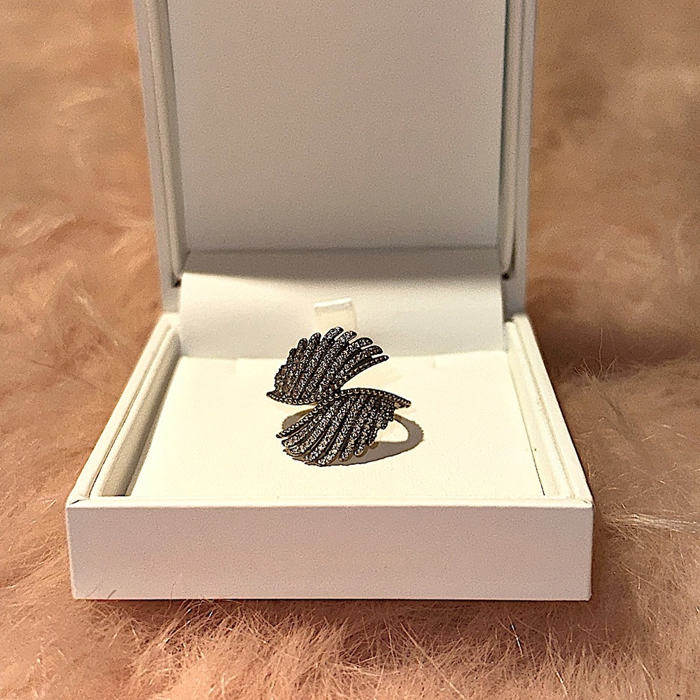 Pandora Majestic Feathers Wings Ring